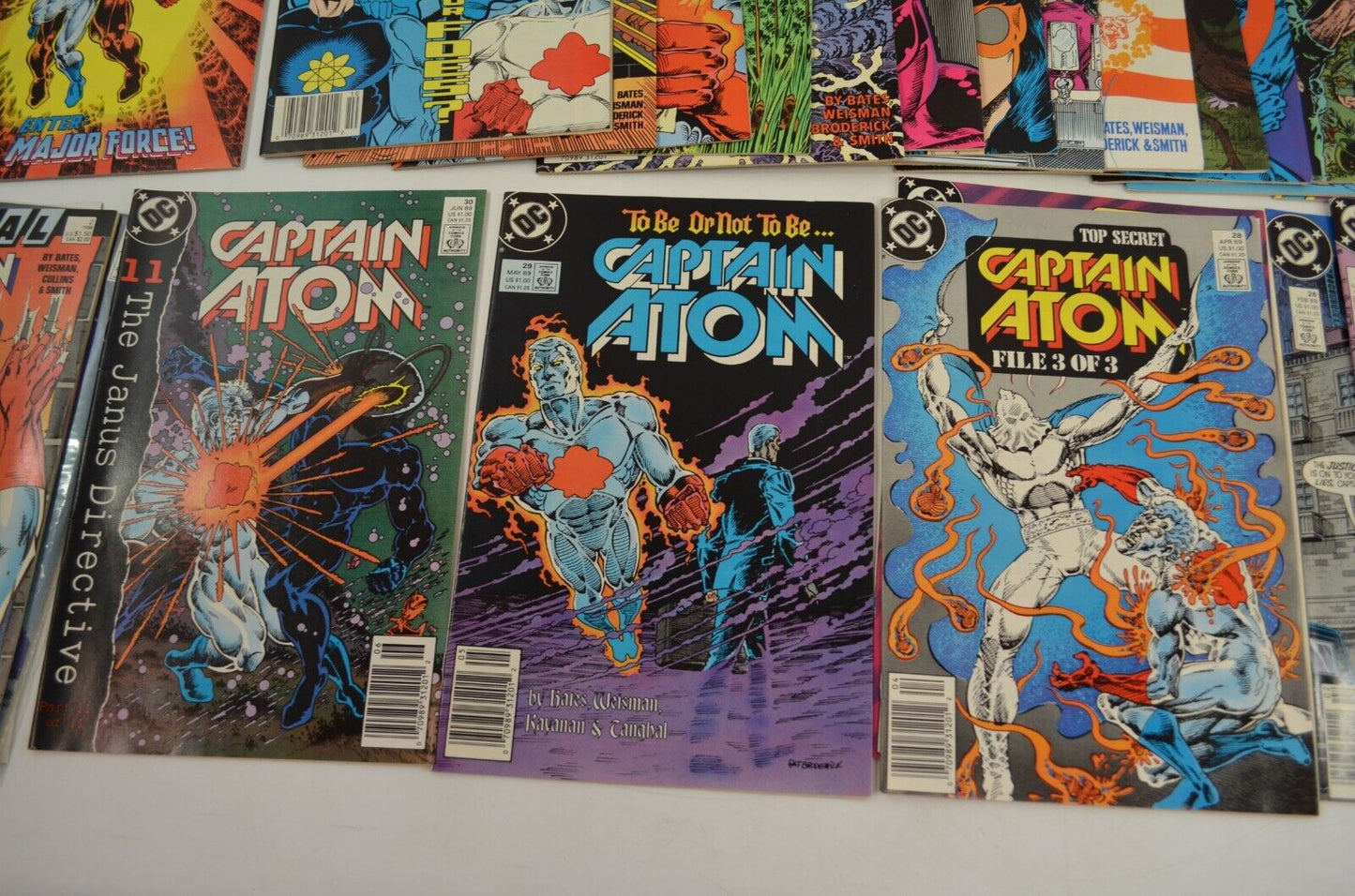 Captain Atom #2 3 4 5 6 7 8 9 10 30 32 Annuals #1 2 DC Comics Lot of 31 VF+ 8.5