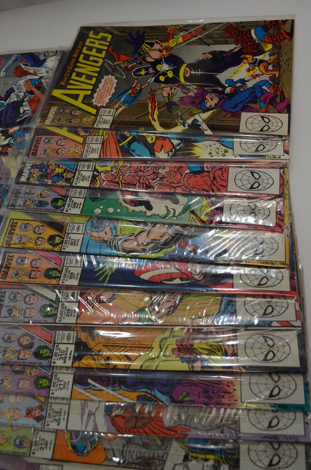 Avengers 294-323 325-332 334-375 380-385 389-402 Marvel Comic Lot VF+/NM-