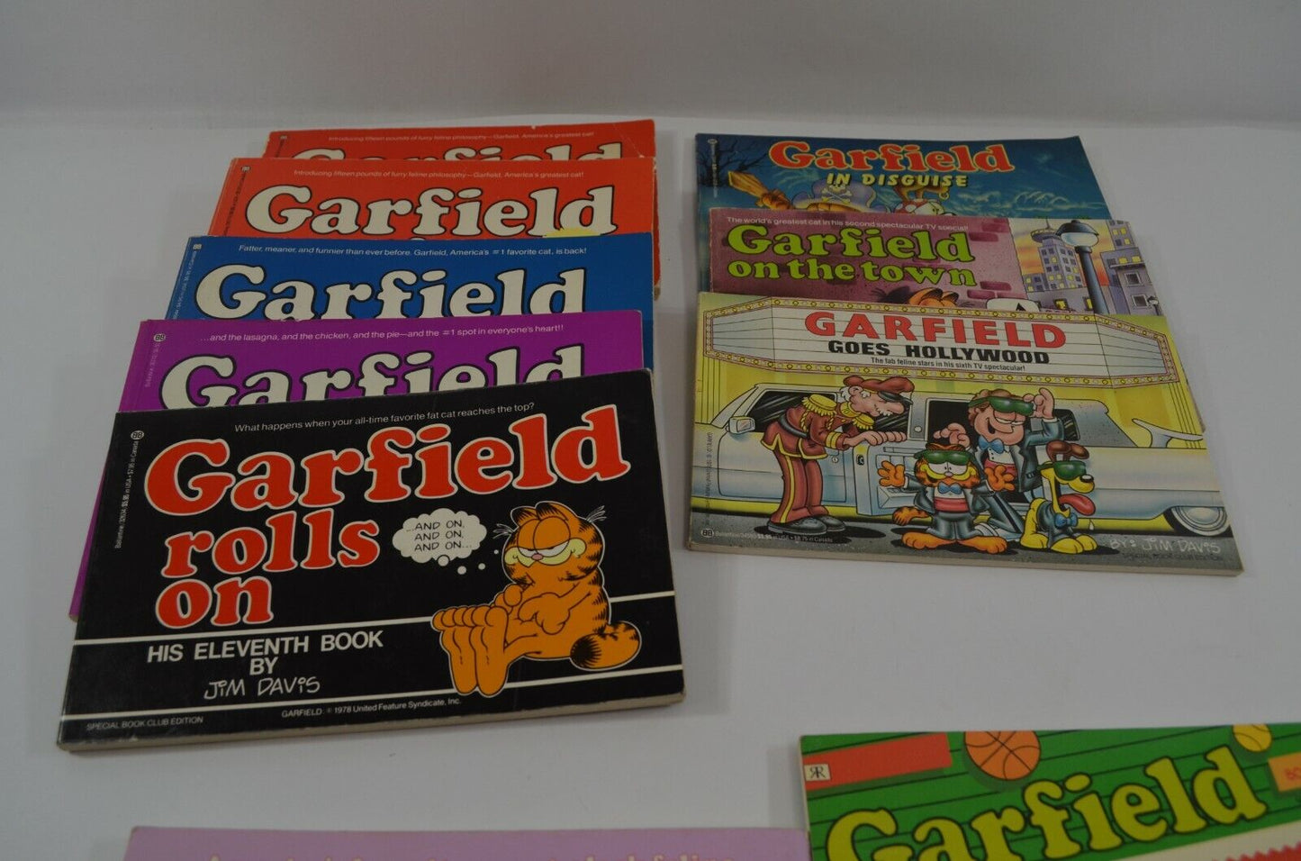 Garfield Book Lot Comics 1st 2nd 5th 11th 14th Sports Star Hollywood Jim Davis