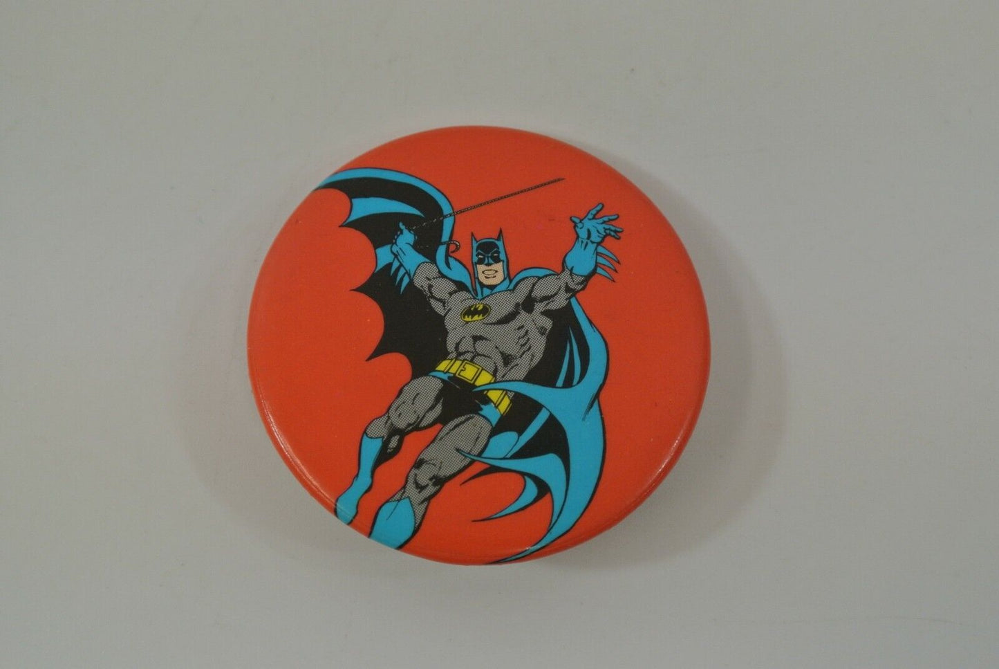 Batman Pin-Back Button Badge Vintage Lot of 3 DC Comics 1982 & 1940? Great Stuff