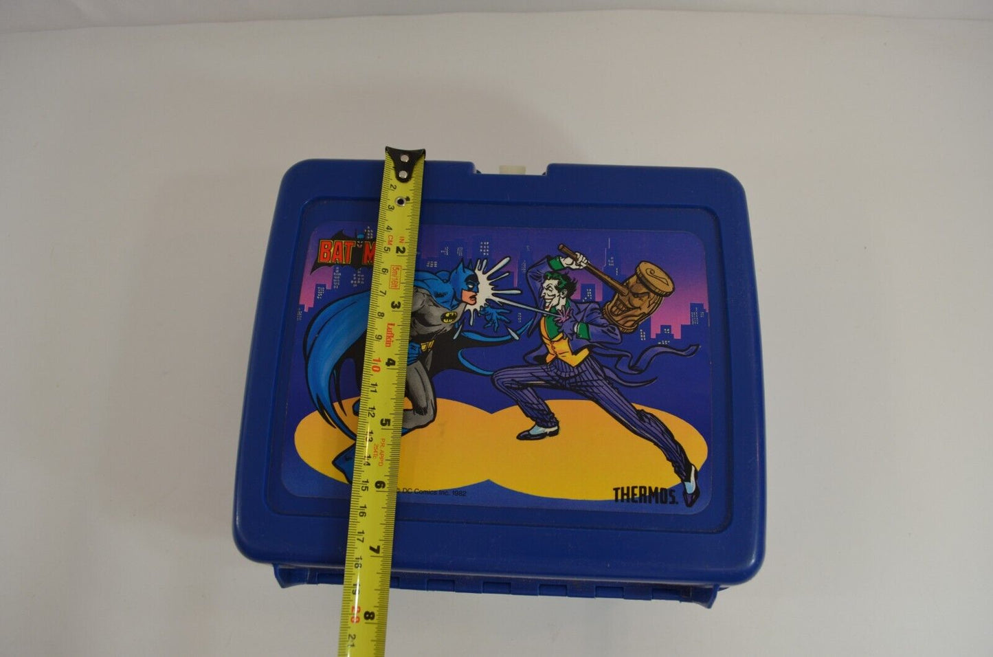 Batman Thermos and Lunch Box Set Model 3700 10 Oz DC Comics 1982 Vtg Plastic