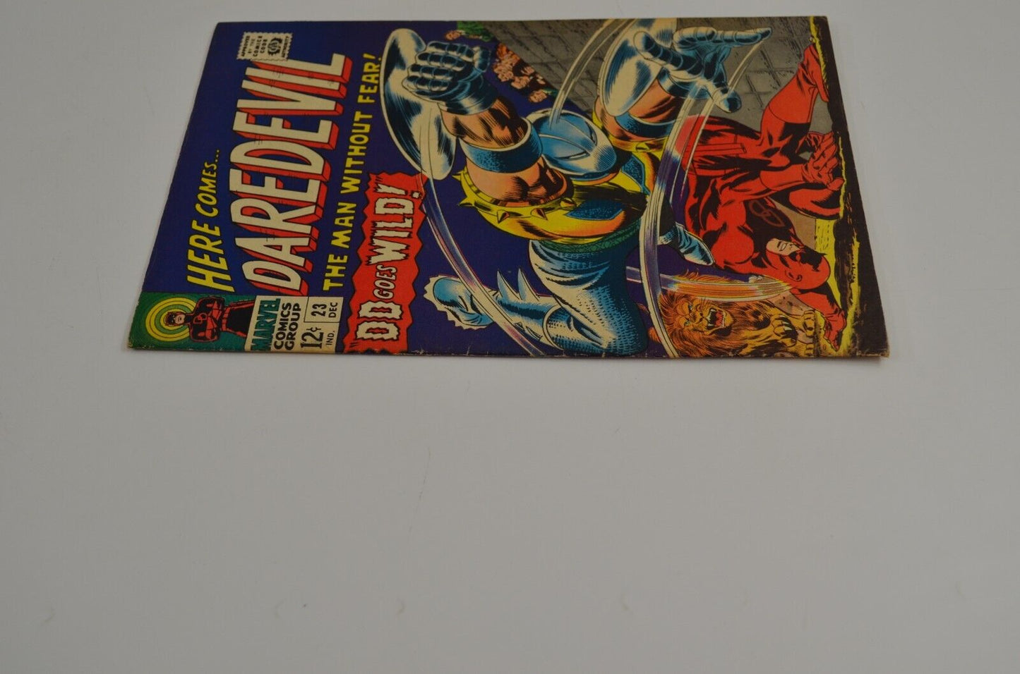 Daredevil #23 (Marvel, 1966) Comic Book Gladiator Masked Marauder Tri-Man VF 7.0