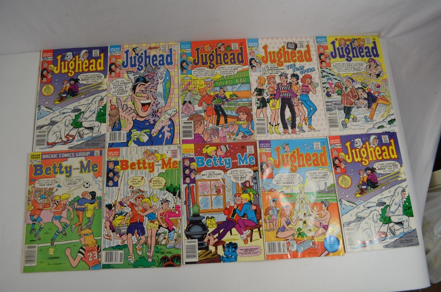 Various Archie Comic Books 40 Cent to 1.20 Lot of 86 Comic Books Good to VF