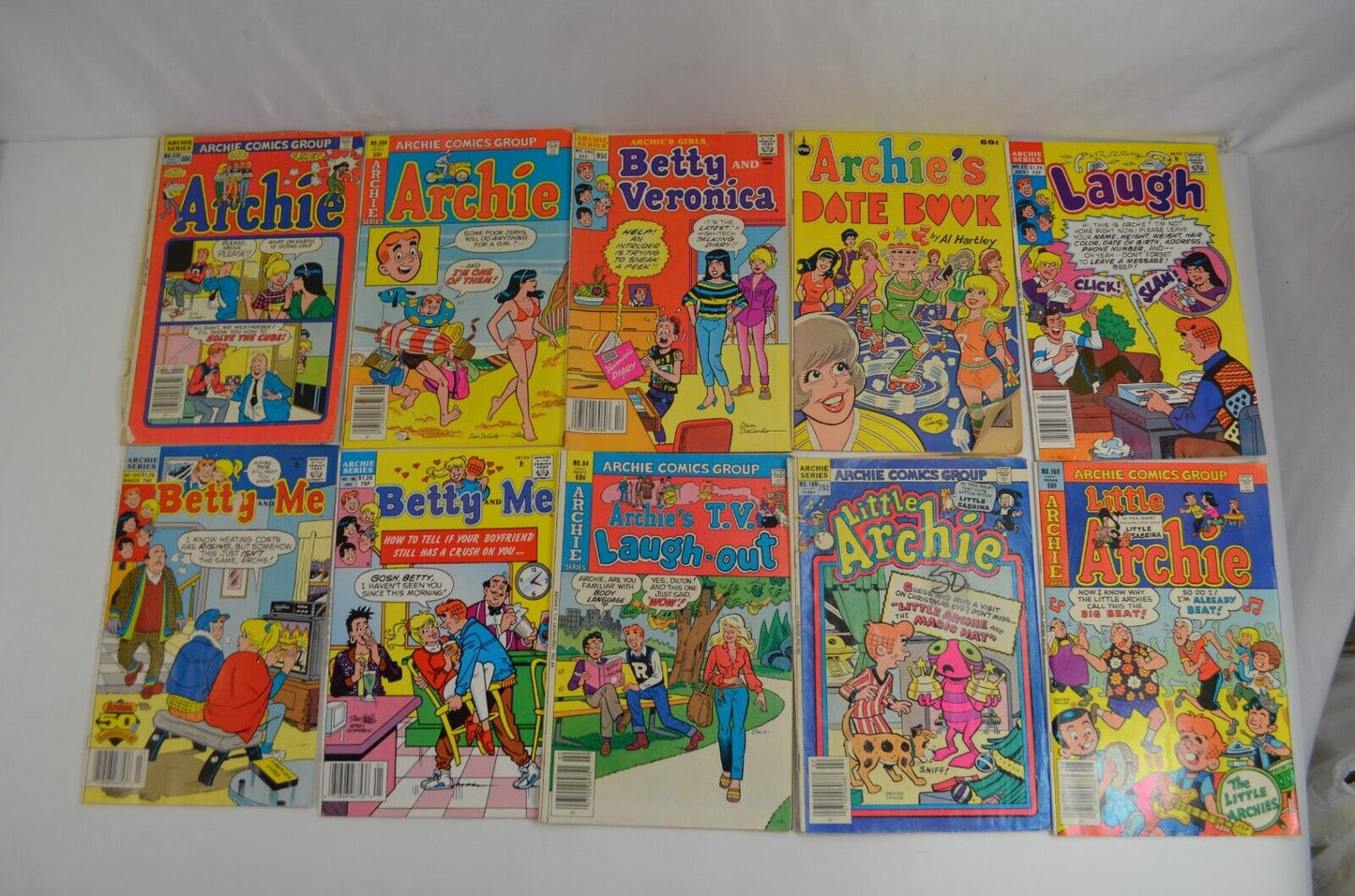 Various Archie Comic Books 40 Cent to 1.20 Lot of 86 Comic Books Good to VF