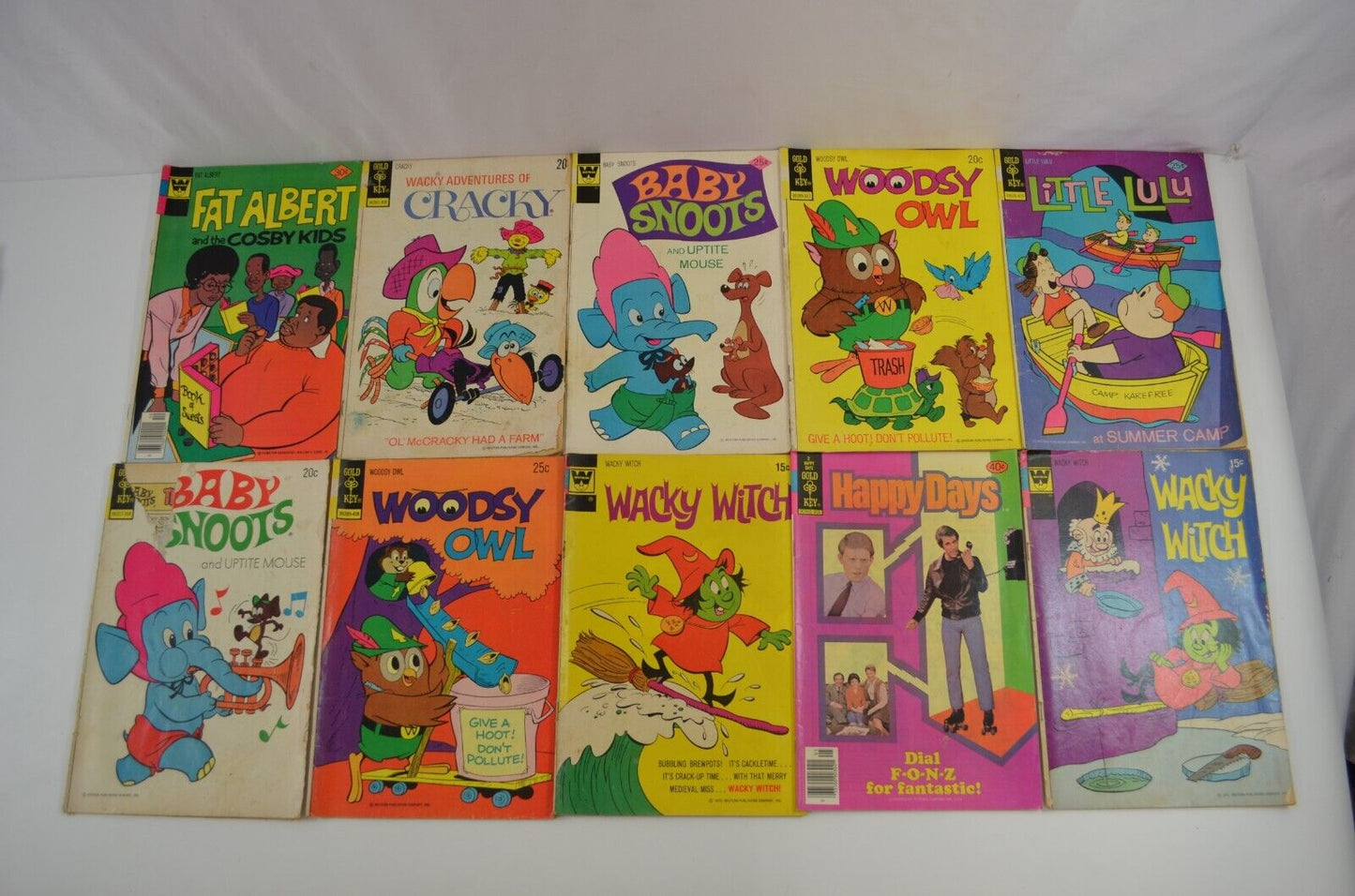 Gold Key / Whitman 1970s Comic Book Lot of 69 Looney Tunes & Classic Cartoons