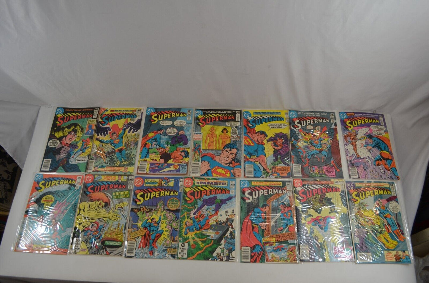 Superman 318-325 329 331 338-343 346 353 355 357-372 DC Comic Lot of 34