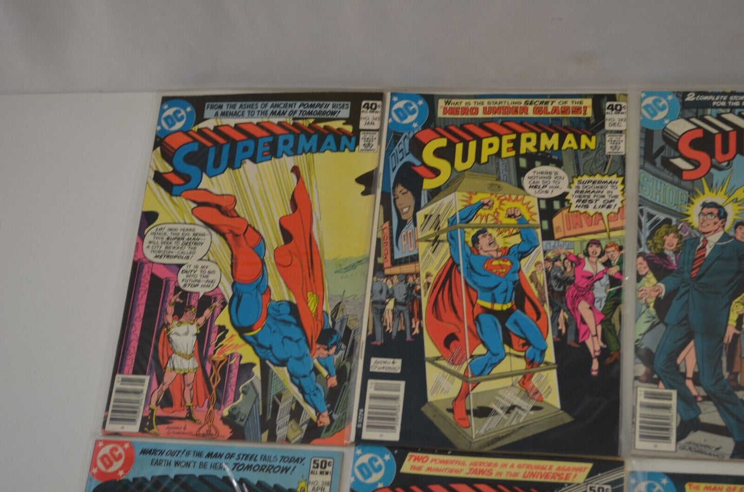 Superman 318-325 329 331 338-343 346 353 355 357-372 DC Comic Lot of 34