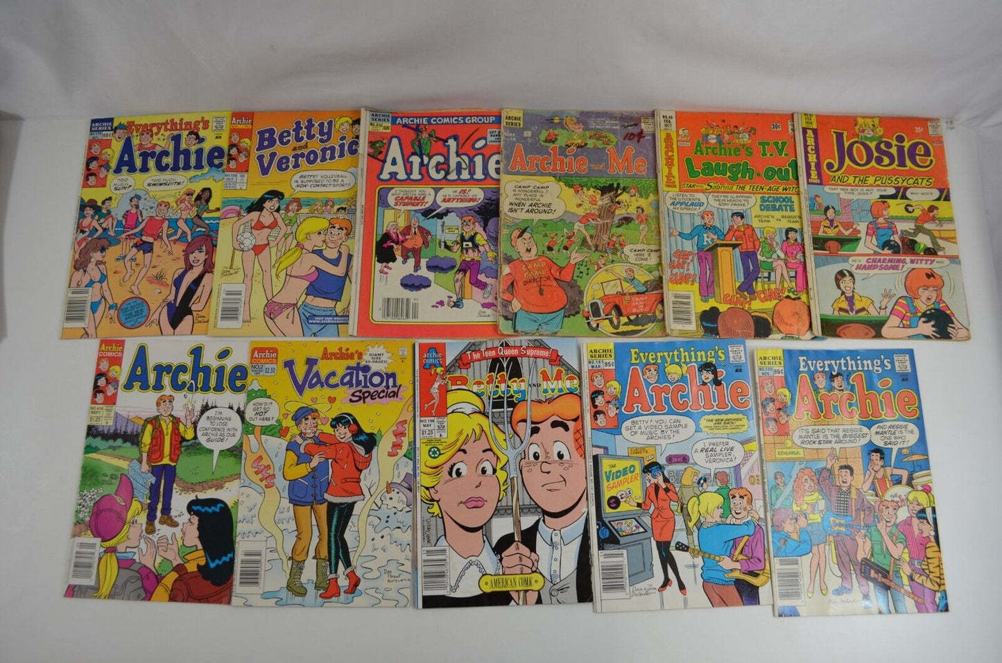 Archie Betty & Me Jughead & More (Archie, 1970s-90s) Lot of 31 Comics RIVERDALE