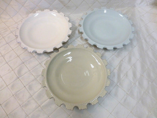 Goldsmith Synergy Terracotta Glazed Plates Set of 3 Hungary Scalloped Gear Edge