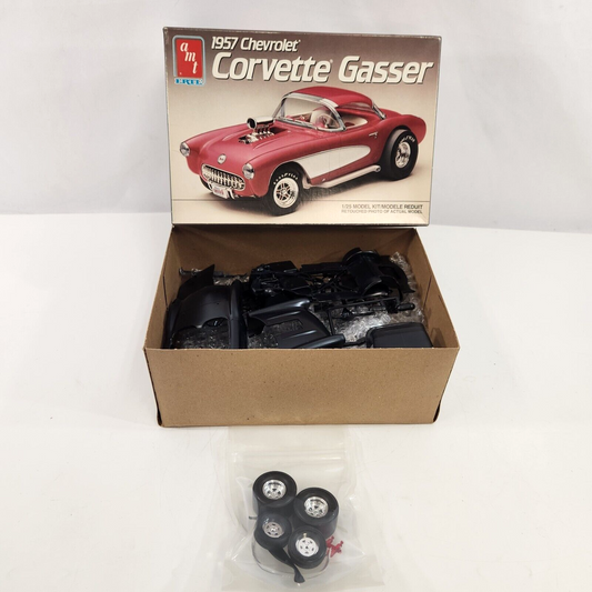 AMT ERTL 1957 Chevrolet Corvette Gasser Model Car Kit 1/25 Scale #6355 Complete